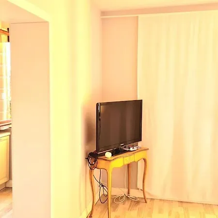 Verdi Valli Comfort Mirandola Bed and breakfast 3*