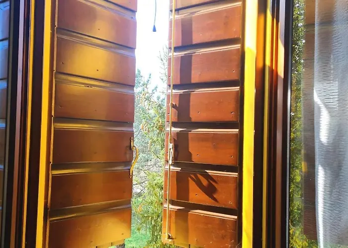 Verdi Valli Comfort Mirandola ベッド・アンド・ブレックファスト 3*